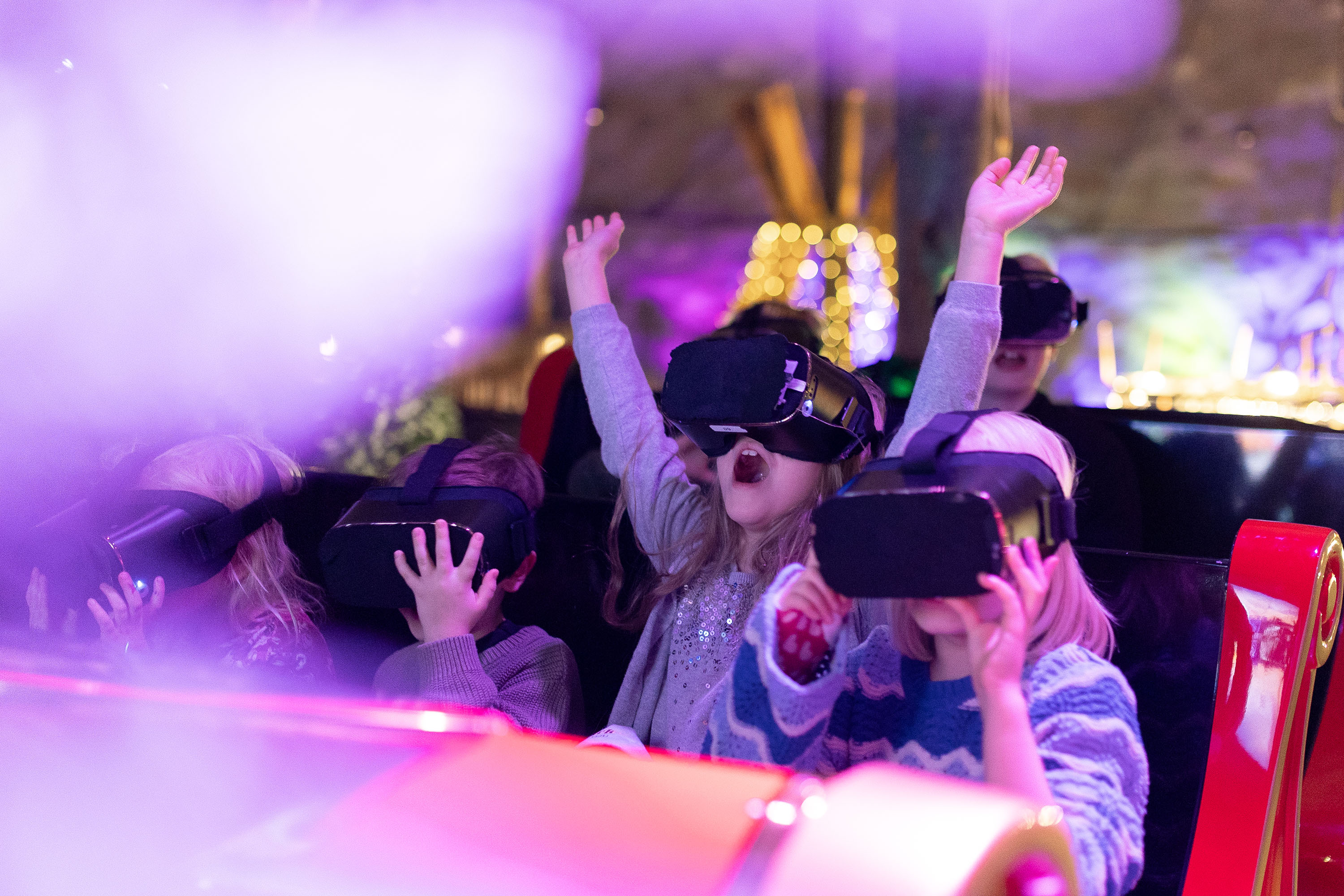 Tutustu SantaParkin satumaisiin jouluaktiviteetteihin.